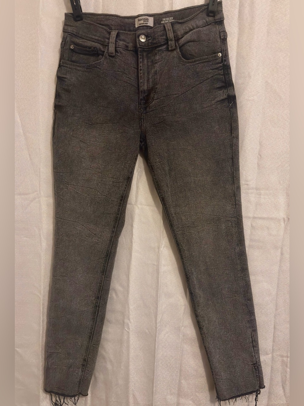 Kensie Women's Washed Gray Skinny Jeans with raw hem